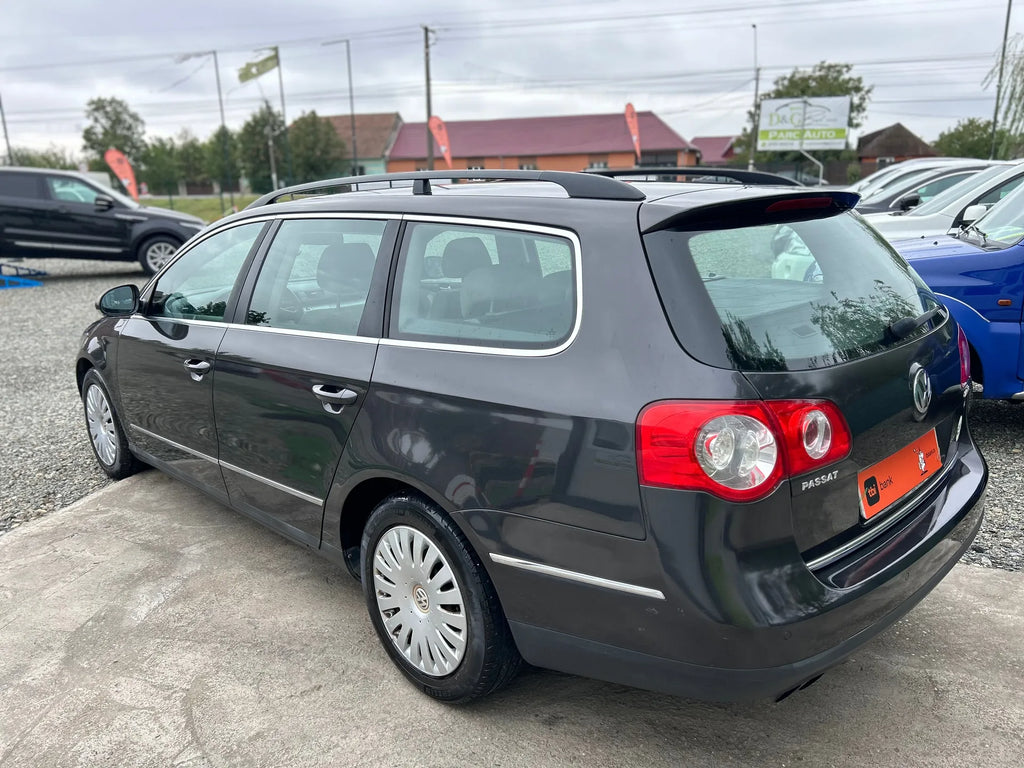 VW Passat 2009 | 2.0 Diesel | Manuală | RATE FIXE | Livrare GRATUITĂ | 12 Luni GARANȚIE