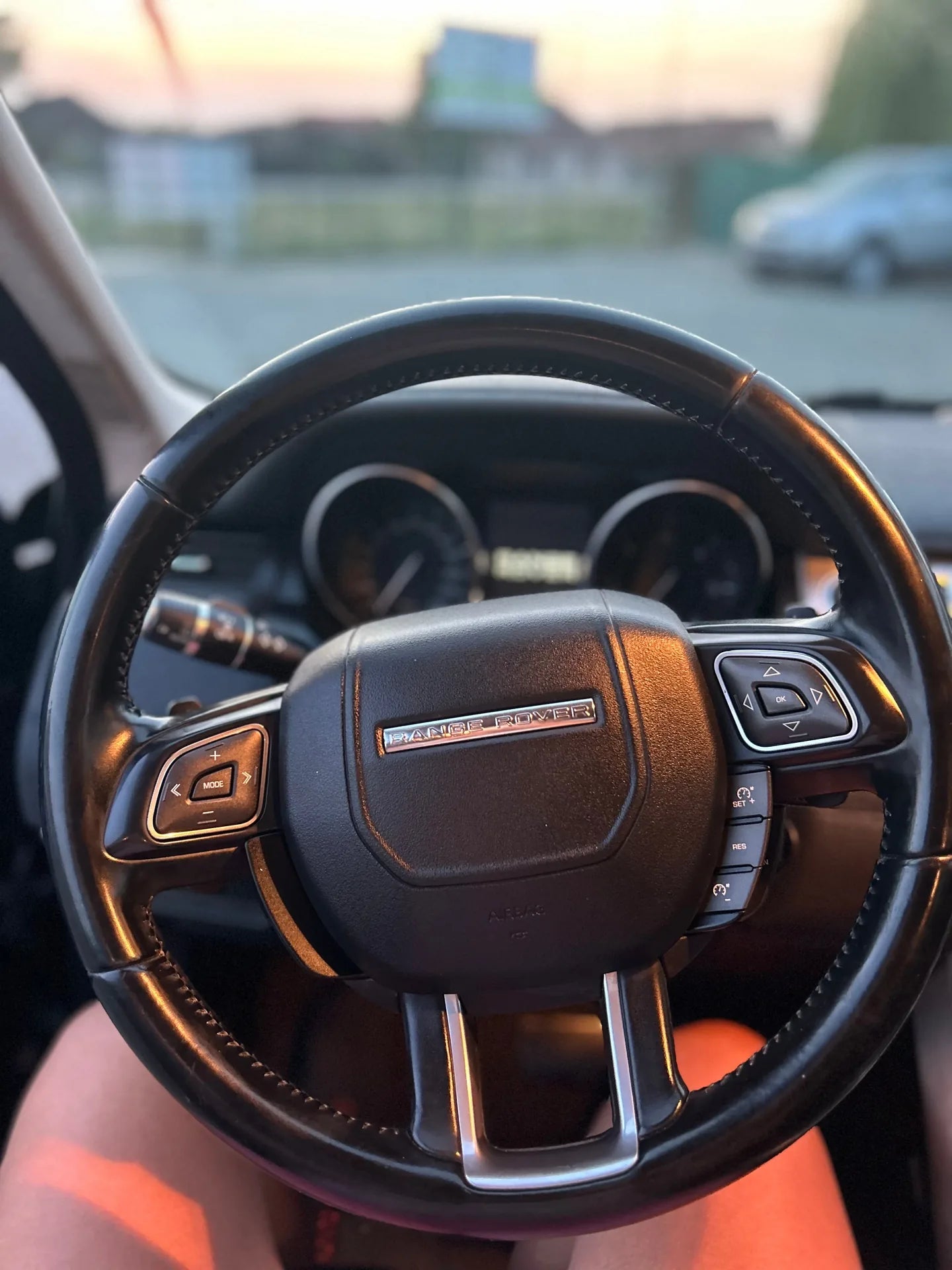 Range Rover Evoque - 2012 | 4x4 | FULL OPTION | RATE FIXE | Livrare GRATUITA | 12 Luni GARANTIE