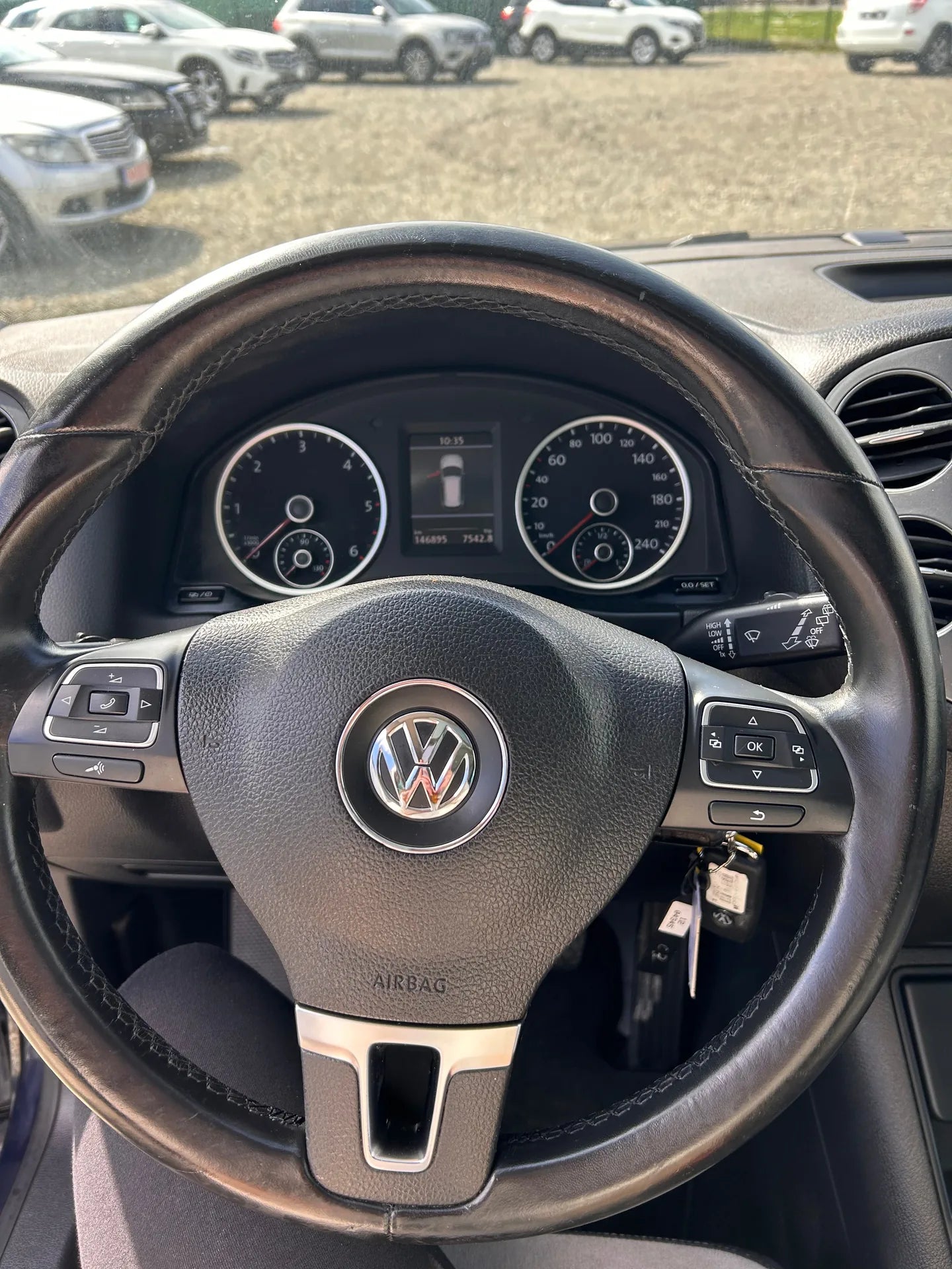 Volkswagen Tiguan 2014 | 2.0 Diesel | Manuală | RATE FIXE | Livrare GRATUITĂ | 12 Luni GARANȚIE