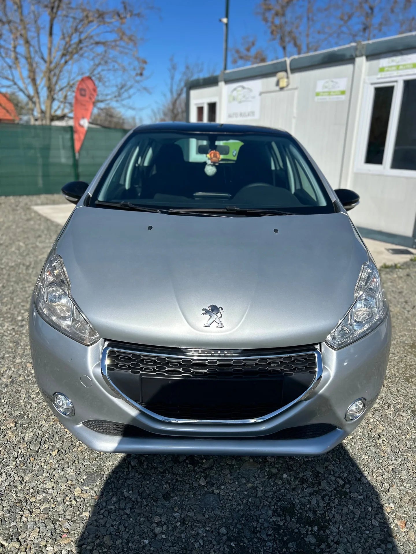 OFERTĂ SPECIALĂ! Peugeot 208 - 2015 | 1.4 Diesel | Manuală | RATE FIXE | Livrare GRATUITĂ | 12 Luni GARANȚIE