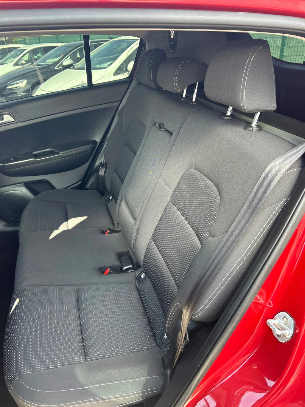 Kia Sportage 2016 | 1.6 Benzină | Manuală | RATE FIXE | Livrare GRATUITĂ | 12 Luni GARANȚIE