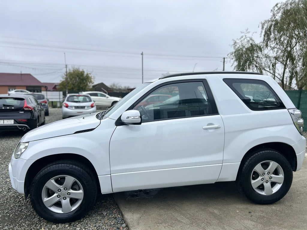 Suzuki Vitara – 2011 | 1.6 Benzină | 4x4 | Euro 5