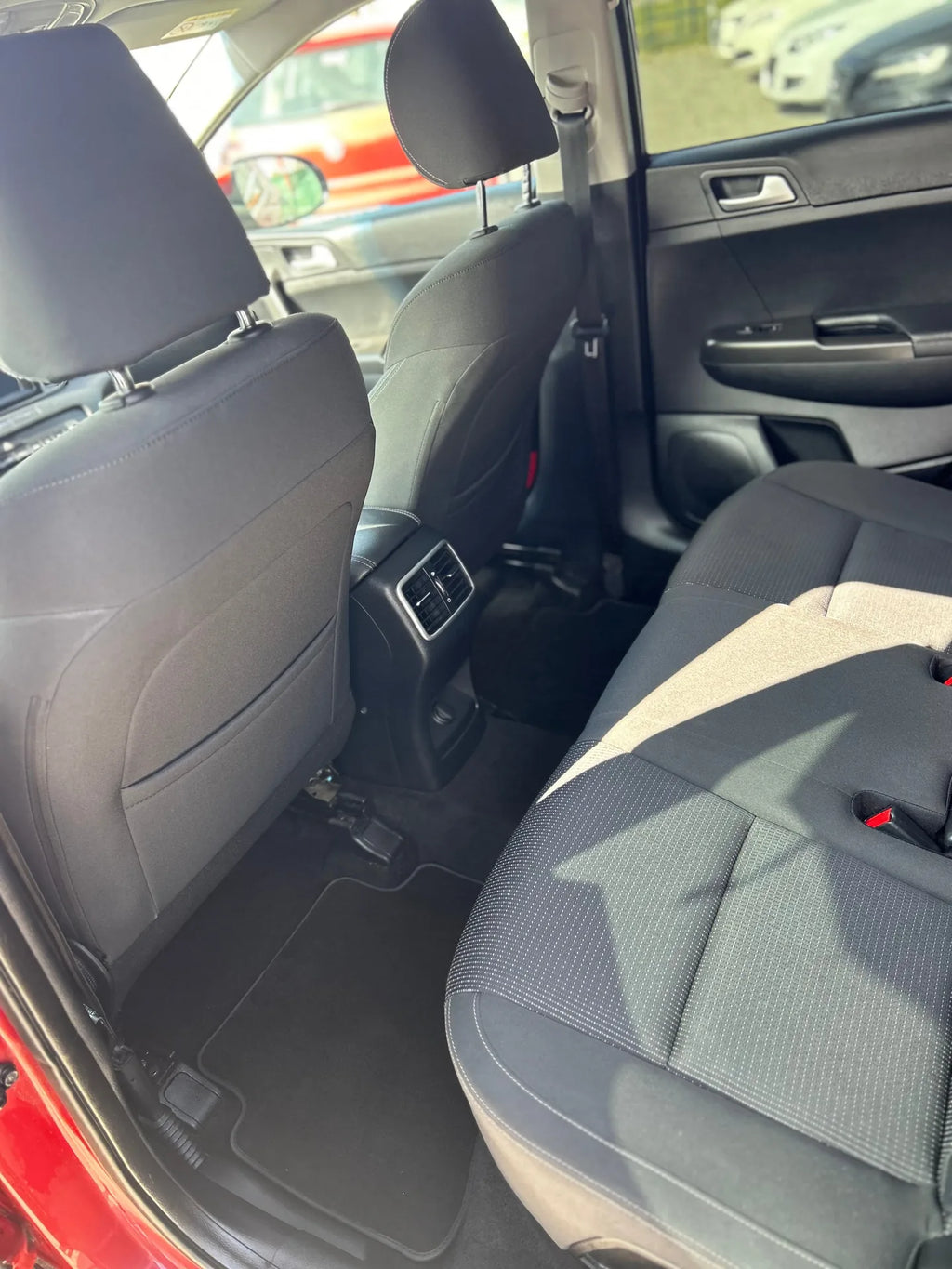 Kia Sportage 2016 | 1.6 Benzină | Manuală | RATE FIXE | Livrare GRATUITĂ | 12 Luni GARANȚIE