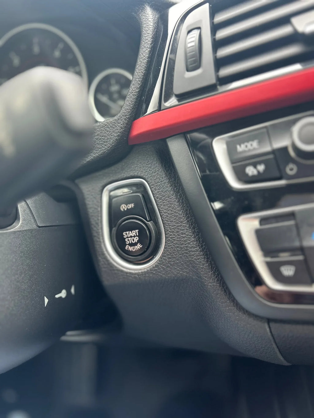 BMW Seria 4 Coupe - 2015 | 2.0 Diesel | Automată | RATE FIXE | Livrare GRATUITĂ | 12 Luni GARANȚIE